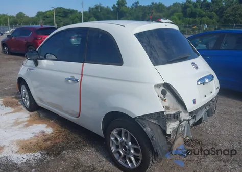 2015 Fiat 500 Pop z USA, uszkodzony, nr VIN 3C3CFFAR6FT545809